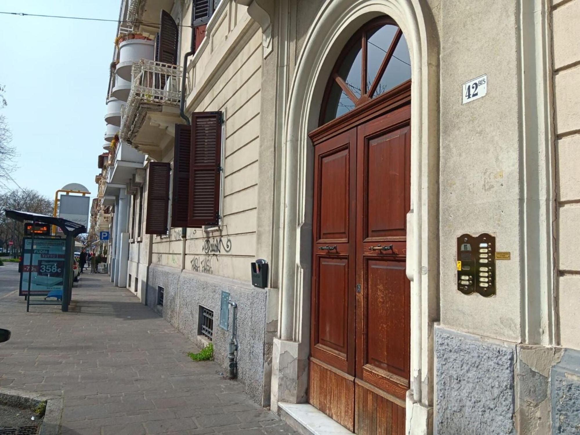Italian Experience- Ancona City Apartment Luaran gambar